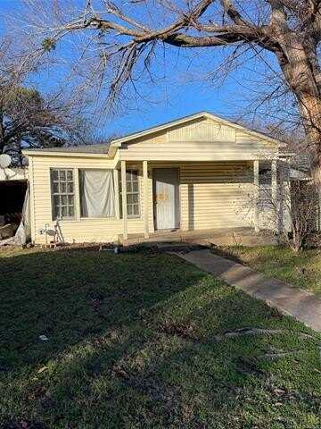 1418 Baltimore, Durant, OK 74701