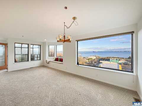226 W 2nd Street, # 4, Port Angeles, WA 98362