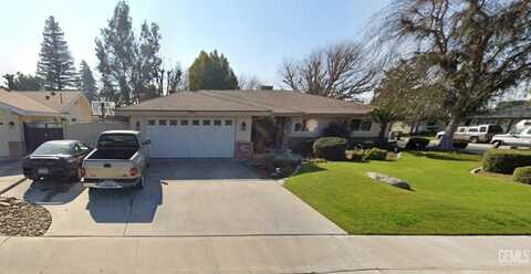 7713 Kamloops Drive, Bakersfield, CA 93309