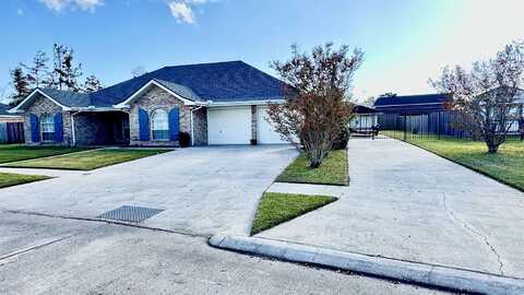 211 Myrick Drive, Houma, LA 70360