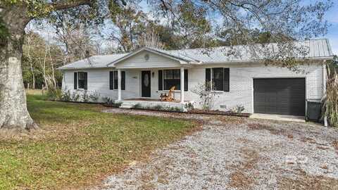 19422 Vaughn Road, Seminole, AL 36574