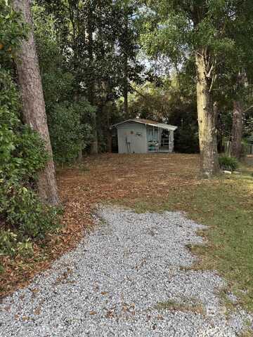 460 Elberta Loop, Lillian, AL 36549
