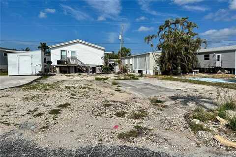 11 Helen, FORT MYERS BEACH, FL 33931