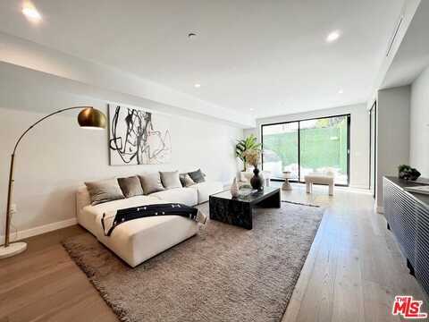 1017 N Croft Ave, Los Angeles, CA 90069