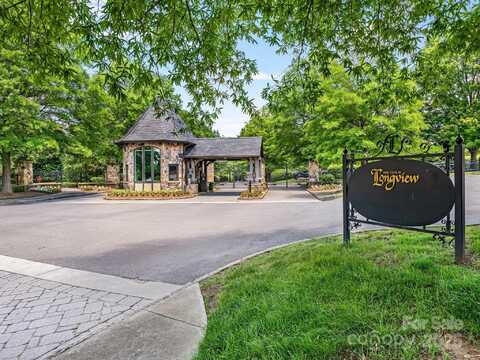 8710 Chewton Glen Drive, Waxhaw, NC 28173