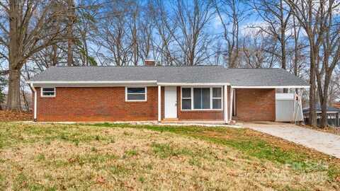 610 Farmwood Drive, Kernersville, NC 27284