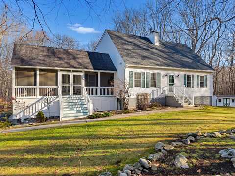 3 Peachtree Hill Avenue, Ledyard, CT 06339