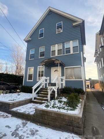 14 Kenyon Street, Waterbury, CT 06702