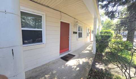 551 E MIRACLE STRIP Parkway, Mary Esther, FL 32569