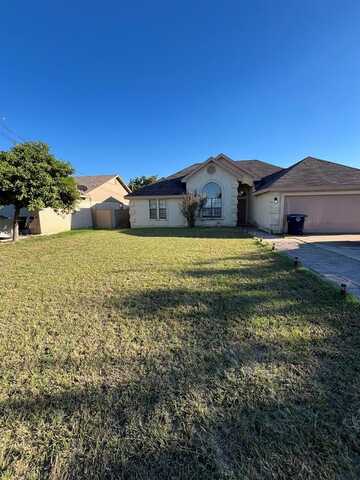 2970 Chapultepec Dr, Eagle Pass, TX 78852