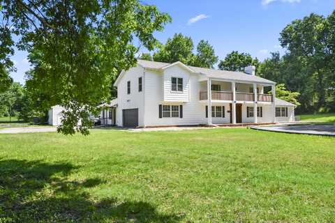 3011 E Lamonta Drive, Springfield, MO 65804