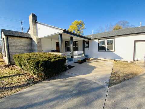 1809 E Berkeley Street, Springfield, MO 65804