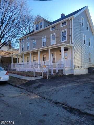 518 Beach St, Orange, NJ 07050