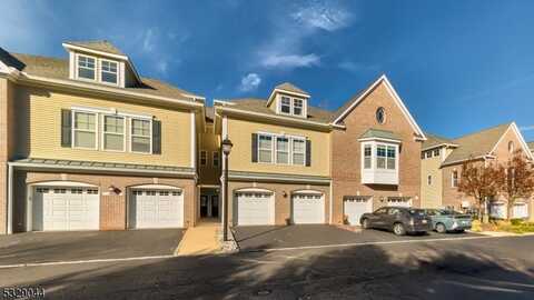 708 River Pl, Butler, NJ 07405