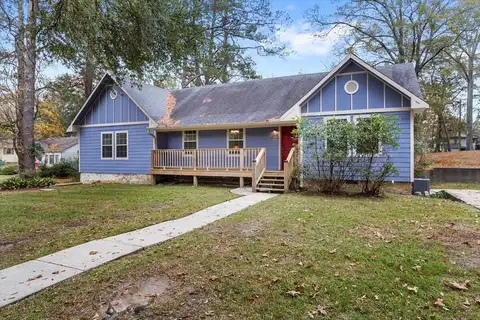 740 W 13th St., Laurel, MS 39440