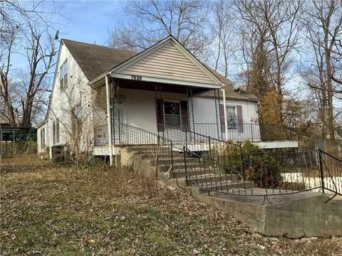 7626 Sycamore Avenue, Kansas City, MO 64138