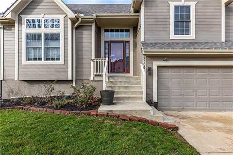 2304 SW Pheasant Trail, Lees Summit, MO 64082