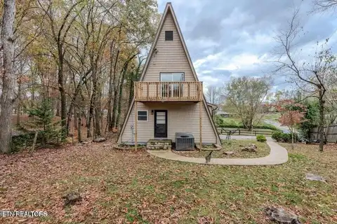 7106 Wright Rd, Knoxville, TN 37931