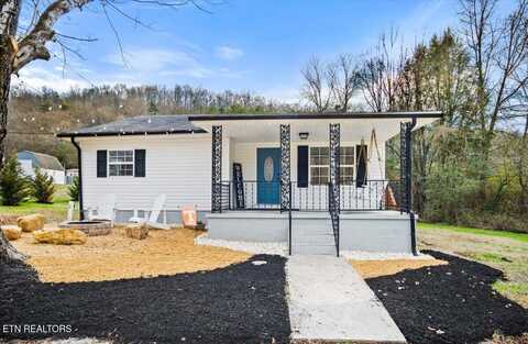 1700 W Brushy Valley Drive, Powell, TN 37849