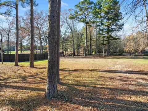 2013 W Lake Dr, Gladewater, TX 75647