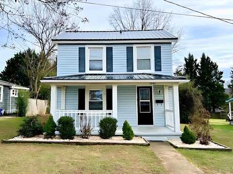 2446 Mosby Ave, Lynchburg, VA 24501