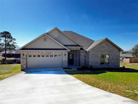 6 Village Knoll, Wetumpka, AL 36093