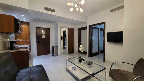 1036 Ocean Dr, Miami Beach, FL 33139