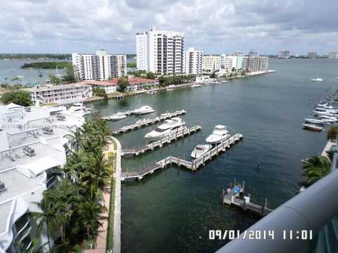 7910 Harbor Island Dr, North Bay Village, FL 33141