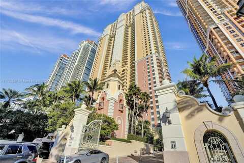 17875 Collins Ave, Sunny Isles Beach, FL 33160