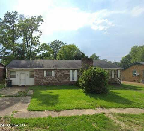 109 Center Street, Crystal Springs, MS 39059