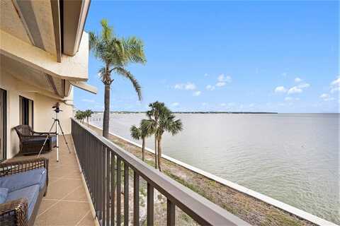 7540 SUNSHINE SKYWAY LANE S, Saint Petersburg, FL 33711