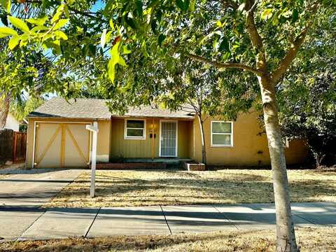 330 E 18th ST, MERCED, CA 95340