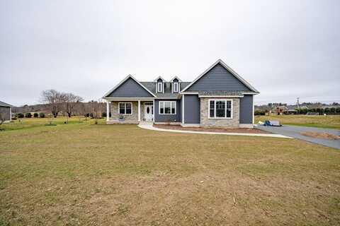 10 Sawgrass Ln, Southwick, MA 01077