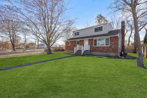 18 2ND Street, Lake Ronkonkoma, NY 11779