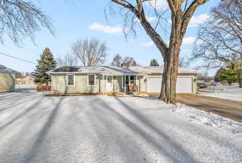 1833 Laverne Drive, Holliday, IL 60548