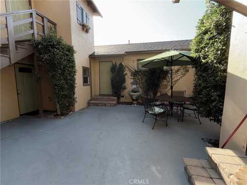 11682 Hattaras Street, North Hollywood, CA 91601