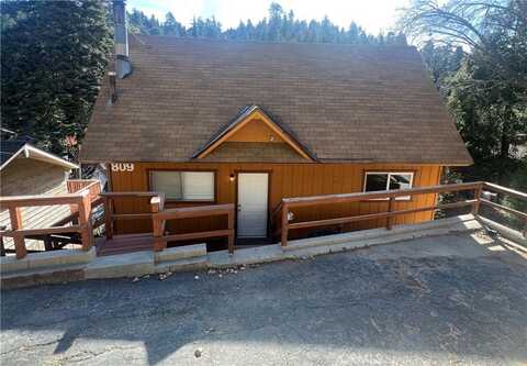 809 Virginia Court, Lake Arrowhead, CA 92352