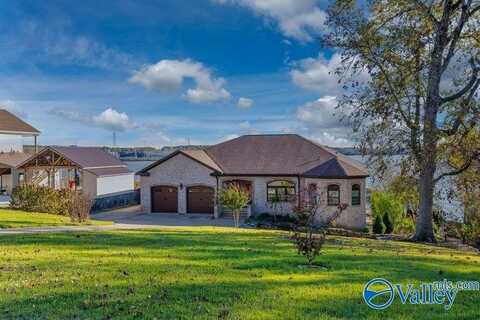 931 County Road 581, Rogersville, AL 35652