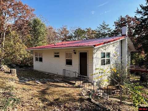 64 CR 1437, Mountain Home, AR 72653