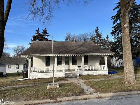 123 W Grant Street, Osceola, IA 50213