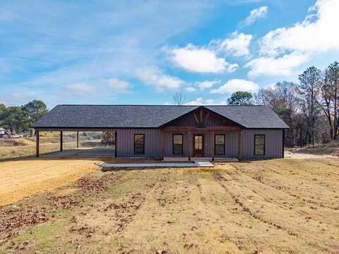 31 Chickasaw Road, Pope, MS 38658