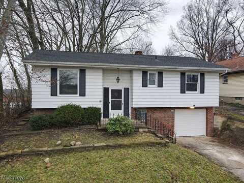 622 Stanley Road, Akron, OH 44312