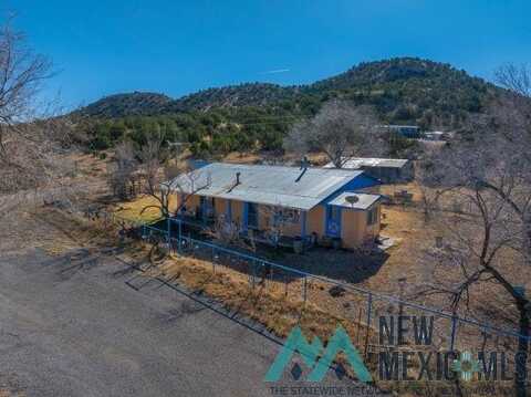 144 Manfor Road, Hondo, NM 88348