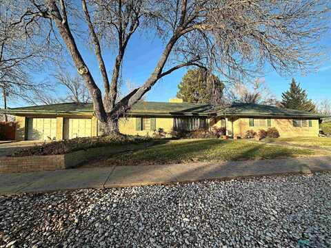 901 W 7th Street, Roswell, NM 88201