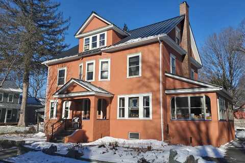 101 Washington Street, Brattleboro, VT 05301