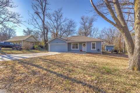 408 N Atoka Avenue, Coweta, OK 74429