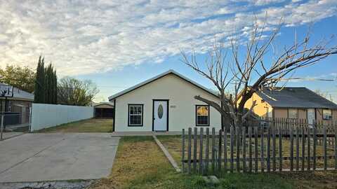 2113 W 3rd, Odessa, TX 79763