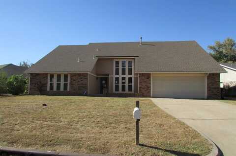 2137 Edinburg Drive, Yukon, OK 73099