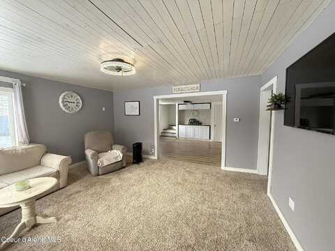 Brown Creek, NAPLES, ID 83847