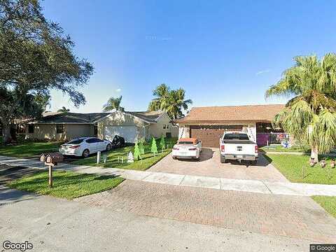 Address Withheld, Plantation, FL 33325